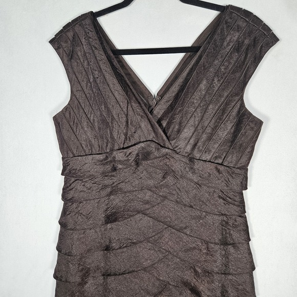 Adrianna Papell Dress sz 12 Brown V-neck Shutter Pleat Tiered Sleeveless Lined - Picture 8 of 14
